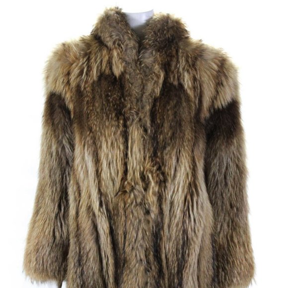 Vintage Jackets & Blazers - Vintage Midi FOX? Raccoon? FUR Coat